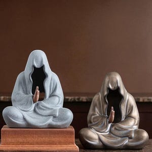Keramik Buddha Figur Zen Tischdeko Kleine Skulptur für Wohnzimmer, Büro oder Teeecke