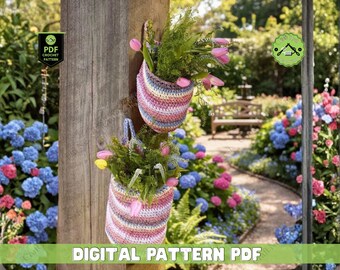 Crochet Hanging Basket Pattern, Teardrop Boho Wall Organizer (PDF Pattern)