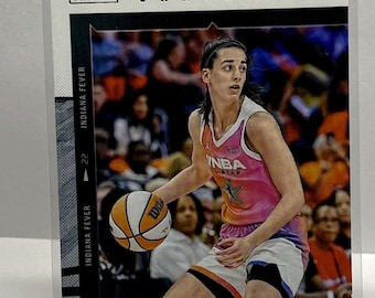 2025 Panini Caitlin Clark Chronicled WNBA Trading Card #7