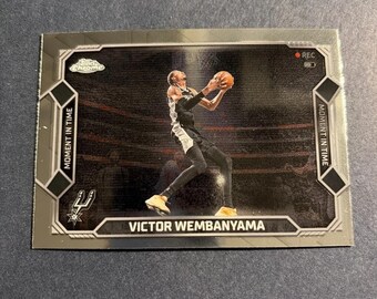 2025-26 Topps Chrome Update Moment In Time Victor Wembanyama MT-10 Spurs