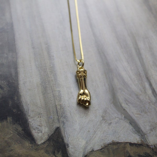 Victorian Figa Hand charm necklace No. 2 | 14K gold plated amulet figa charm fist pendant No. 2 | 925 box chain necklace