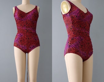 vintage one piece swimsuit | retro inspired swimsuit | 90s Maxine of Hollywood swimsuit