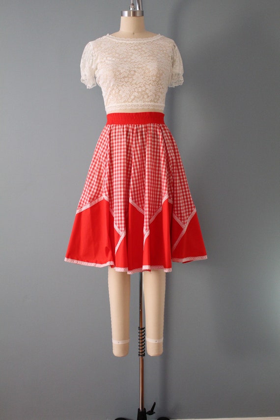 RED swing lace skirt | 1960s mod checkered retro … - image 6