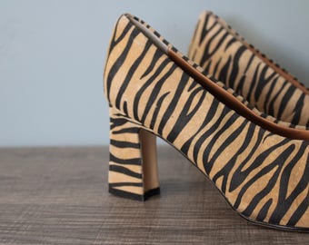 Buty na obcasie ze skóry zamszowej Zebra Y2K