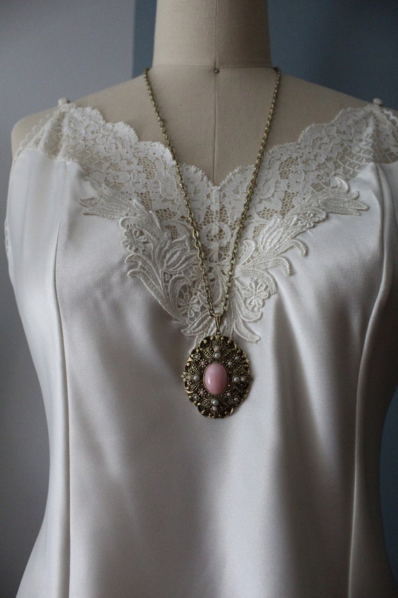 Avon pink cabochon necklace | Victorian Georgian … - image 5