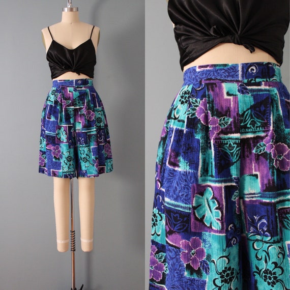 1990s wide shorts | abstract blue printed shorts |