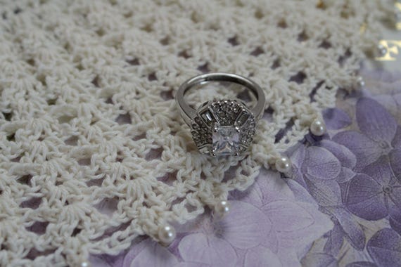 clear crystals cocktail statement ring - image 8