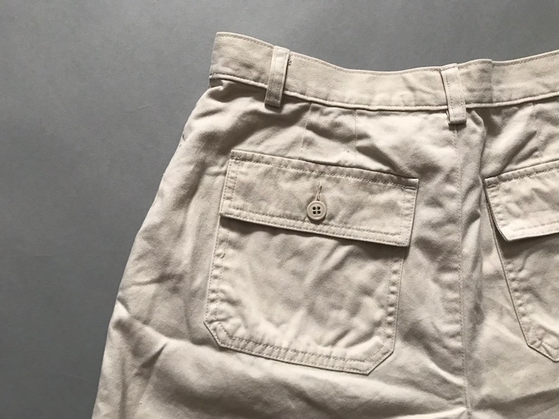 Crew cotton shorts beige gray safari shorts envelope pockets tap shorts 1990s J