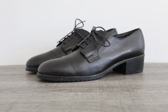 black leather oxfords shoes - image 1