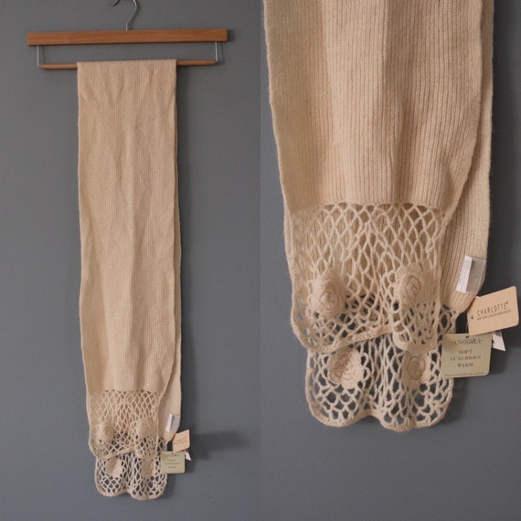 Rosettes crochet cream scarf | nwt vintage angora 