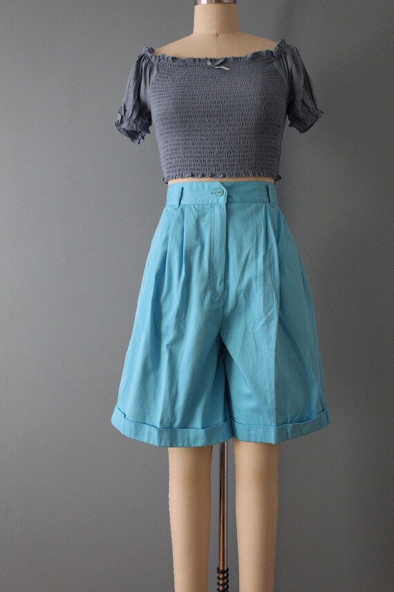 sky blue cuffed shorts | 90s culotte shorts | cot… - image 6
