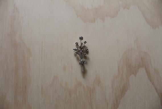 1950s bouquet brooch | rhinestone bouquet brooch … - image 5