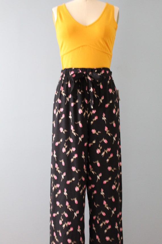 ROSE buds bow pants | tie front bow high waisted … - image 4