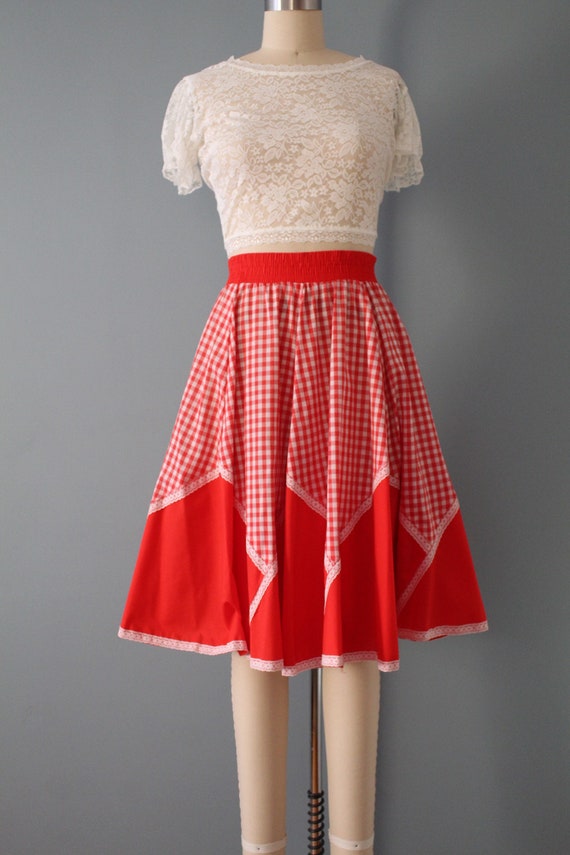 RED swing lace skirt | 1960s mod checkered retro … - image 7