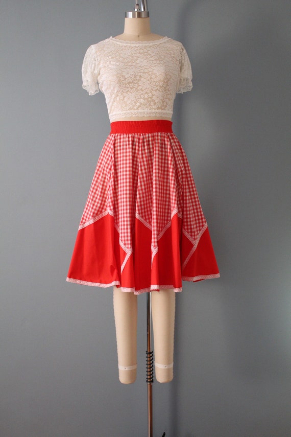 RED swing lace skirt | 1960s mod checkered retro … - image 2