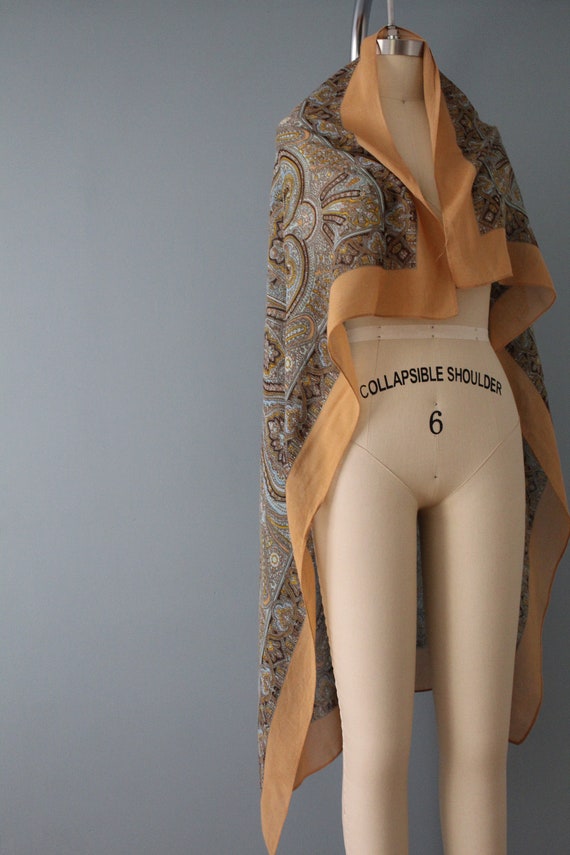BOHO ornament shawl | caramel beige whimsical sha… - image 3