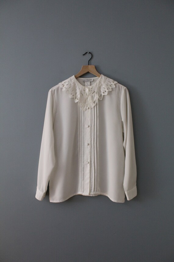 LACE scalloped collar blouse | 90s secretary blou… - image 7