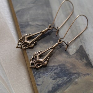 VICTORIAN Antique filigree earrings | Gothic Georgian inspired poet earrings | antiqued brass dangle earrings