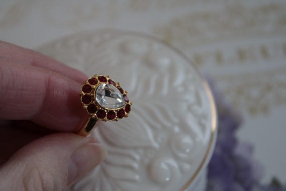 Red Rhinestone statement ring | Teardrop Marquise… - image 9