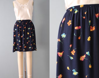 1990s Eddie Bauer mini skirt | navy blue floral skirt | summer mini skirt