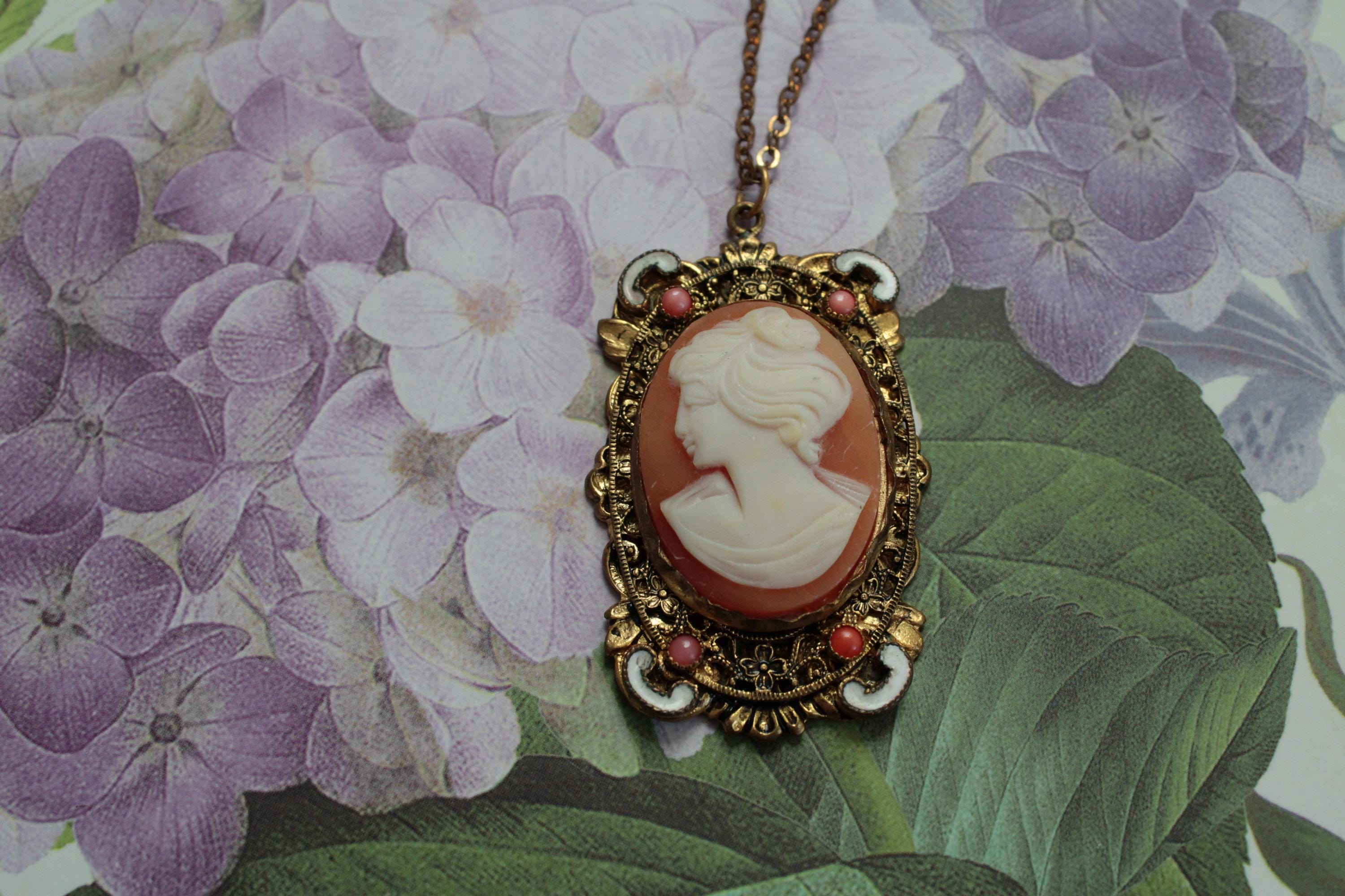 West Germany Cameo Necklace - Etsy