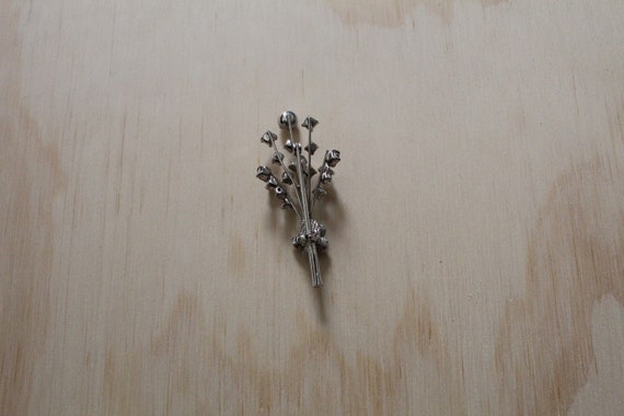 1950s bouquet brooch | rhinestone bouquet brooch … - image 6