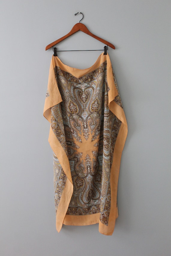 BOHO ornament shawl | caramel beige whimsical sha… - image 4