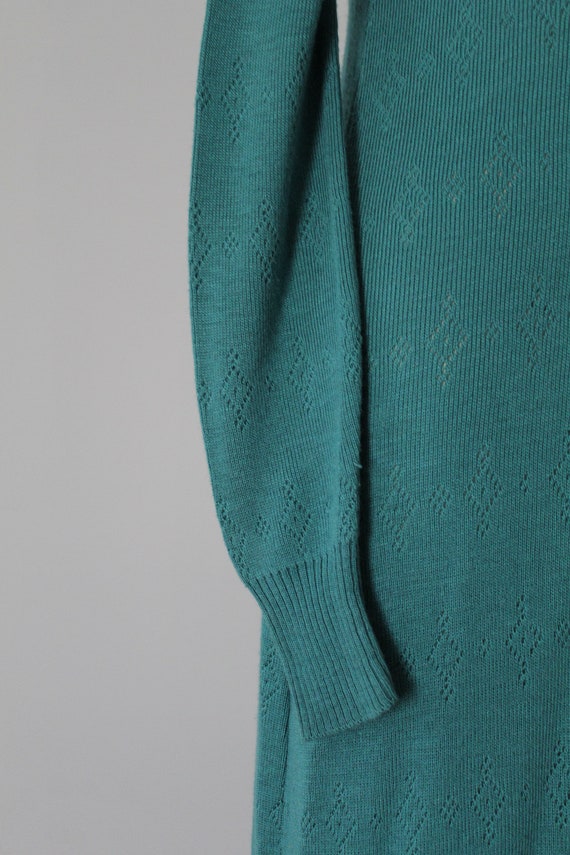 SACRAMENTO green knitted dress | cut out maxi dre… - image 7