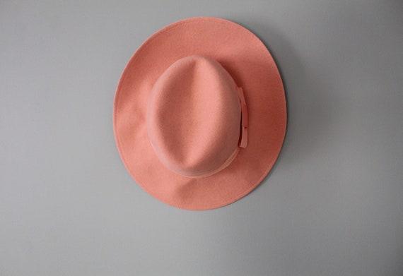 PARIS pink bow  fedora hat | 1980s Liz Claiborne … - image 4