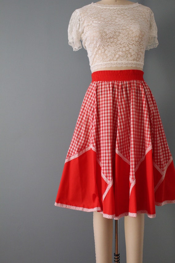 RED swing lace skirt | 1960s mod checkered retro … - image 3