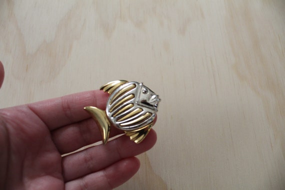 vintage FISH brooch | two tone fish brooch | stri… - image 7