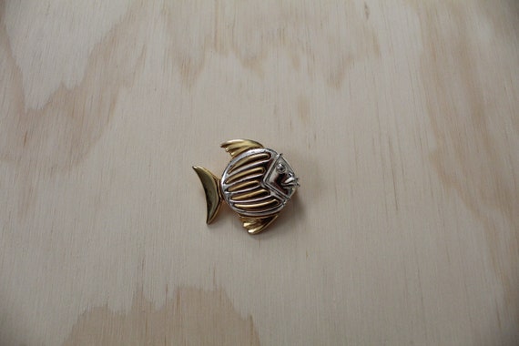vintage FISH brooch | two tone fish brooch | stri… - image 6