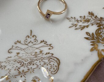 Avon 1985 minimalist ring | nwt Avon ring | square amethyst ring