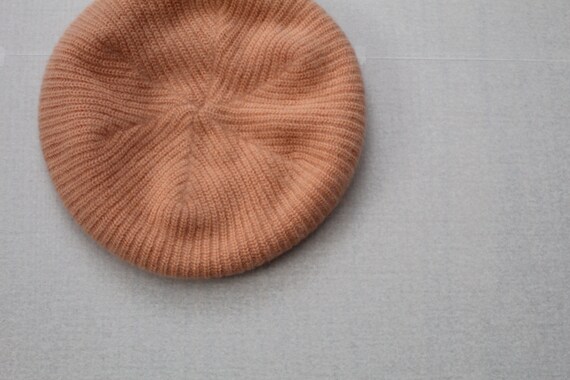 PEACH pink angora beret | 70s nwt warm fuzzy bere… - image 2