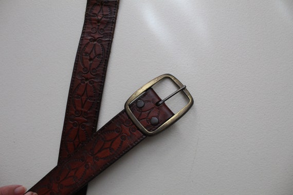 EMBOSSED bohemian belt | 1970s brass buckle belt … - image 9