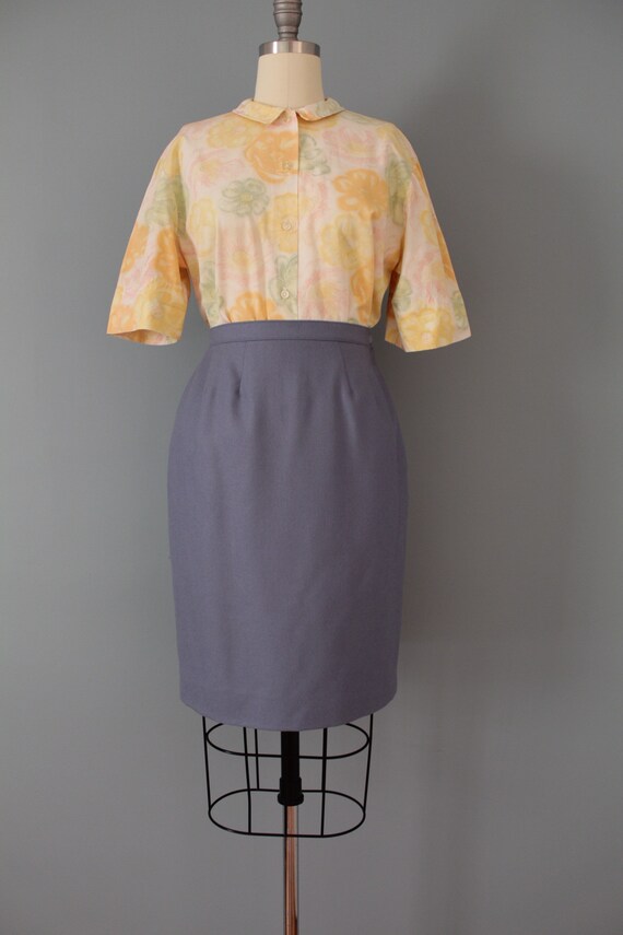 Cornflower blue mini skirt | 1970s mini tulip ski… - image 4