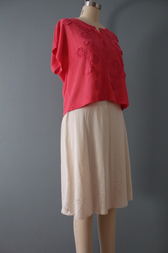 ROUGE pink silk top | crochet flowers appliqué to… - image 6