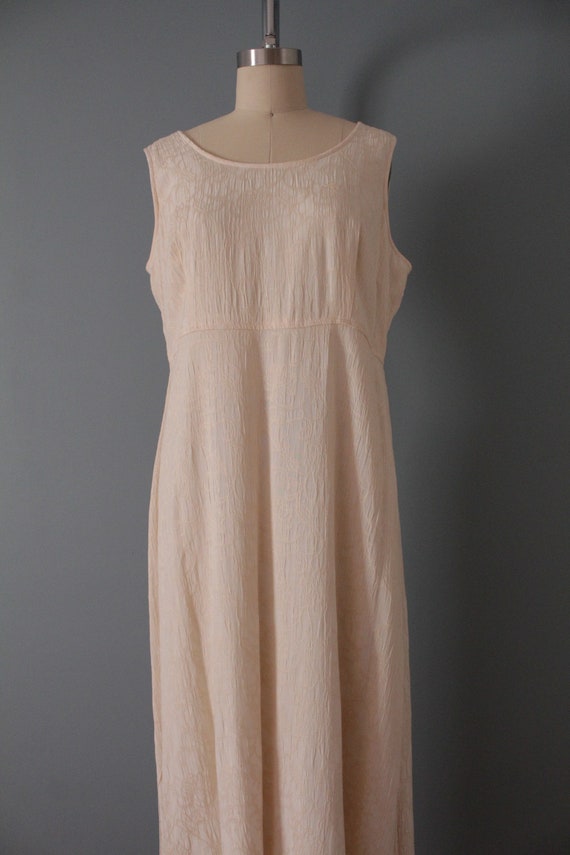 VANILLA white empire dress | embossed floral maxi… - image 3