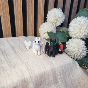 Toothless & Light Fury Mini Figures 3D Printed Dragon Gift for Fans How to Train Your Dragon Decoration image 3