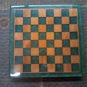 Custom Handcrafted Chessboard – Epoxy Resin with Bold Designs and Color Choices – Unique Art for Players and Collectors