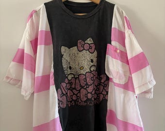 Upcycled Kätzchen-T-Shirt