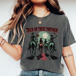 Cowboy Skeleton Halloween Shirt, Trick or Treat Partner T-Shirt, Spooky Western Shirt, Vintage Horror Tee, Funny Cowboy Costume