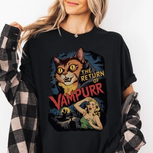 Vampurr Cat T-Shirt: Retro Horror Movie Tee - Comfort Colors