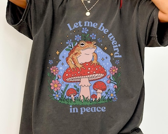 T-shirt Weird Frog: T-shirt Cottagecore Mushroom