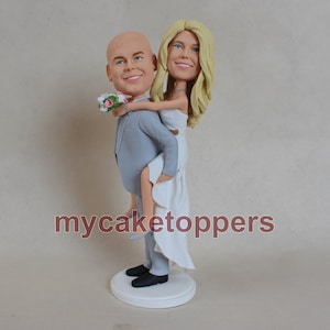 Custom Wedding Cake Topper: Bride and Groom Bobblehead Figurine