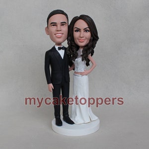Custom Wedding Cake Topper: Personalized Bobblehead Couple