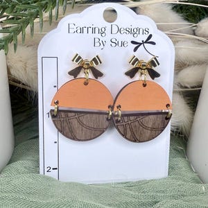 Basketball earrings, wood basketball earrings, handmade basketball earring, wooden sport dangle earrings, basketball fan, basketball mom