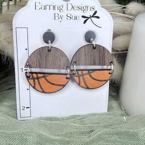 Basketball earrings, wood basketball earrings, handmade basketball earring, wooden sport dangle earrings, basketball fan, basketball mom
