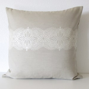 Ethan Allen Lacey Seaglass Pillow Cover image 2