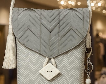 Handmade Embroidered Crossbody Bag – Fully Lined Purse with Original Embroidery, Pockets & Handmade Accents